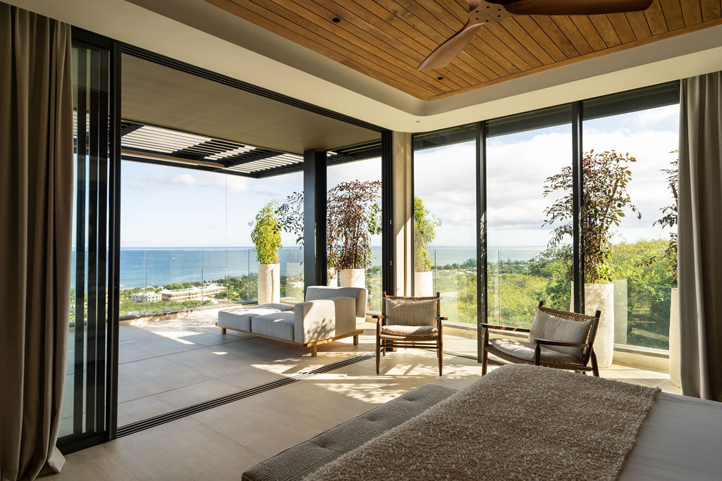 JOA & LOE Penthouse 4