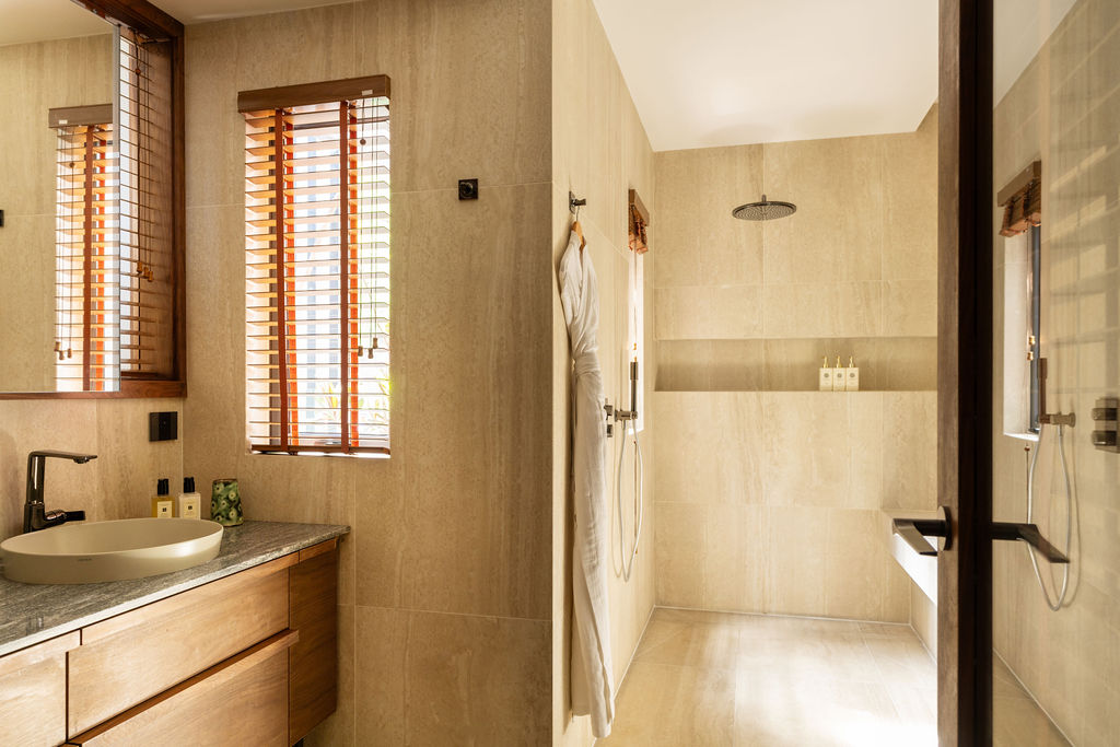 JOA & LOE Penthouse 10