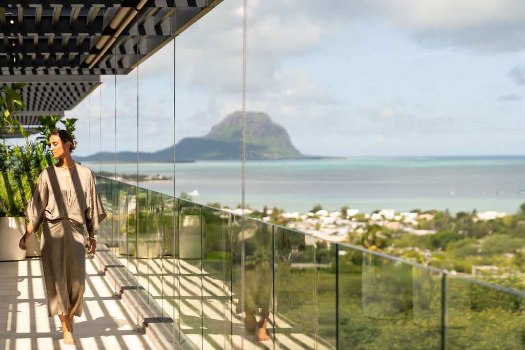 JOA & LOE Penthouse 14