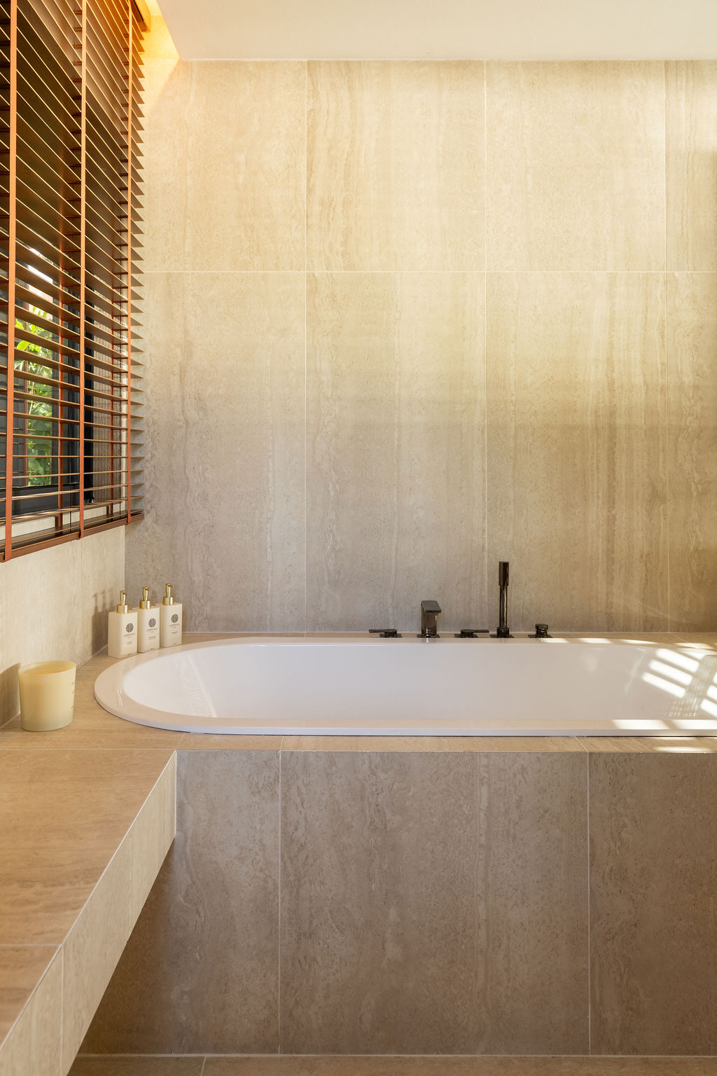 JOA & LOE Penthouse 30